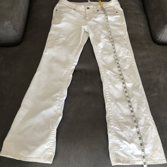 London Jean white jeans. Boot cut. Preowned. - Picture 2 of 16